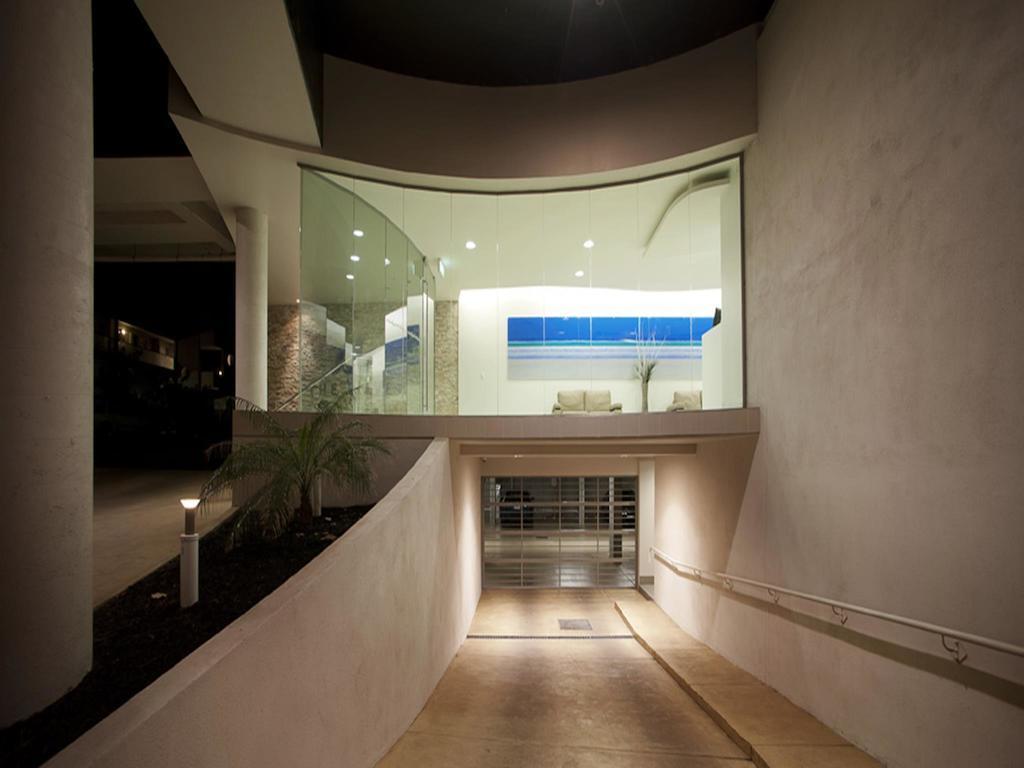 The Waves Apartments Cowes Esterno foto